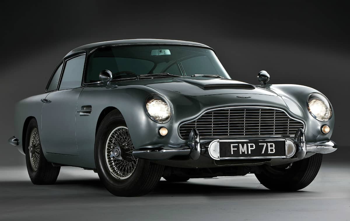 iconic cars of the 60's - Aston Martin DB5