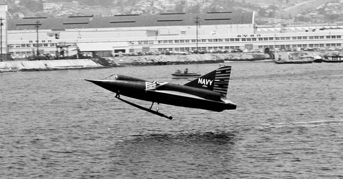 Convair_XF2Y-1_Sea_Dart